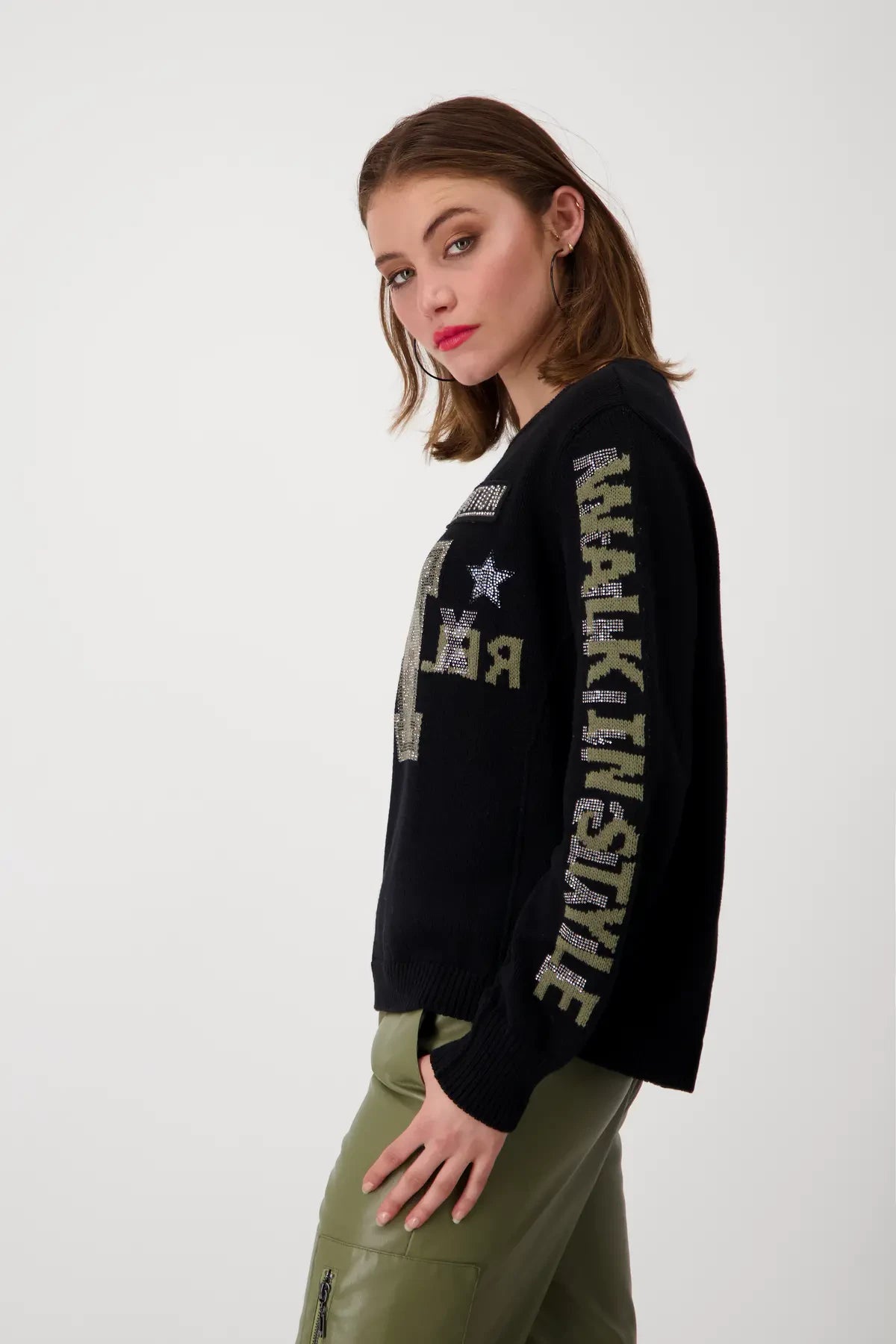 Black Knit Jumper With Sparkly Detail