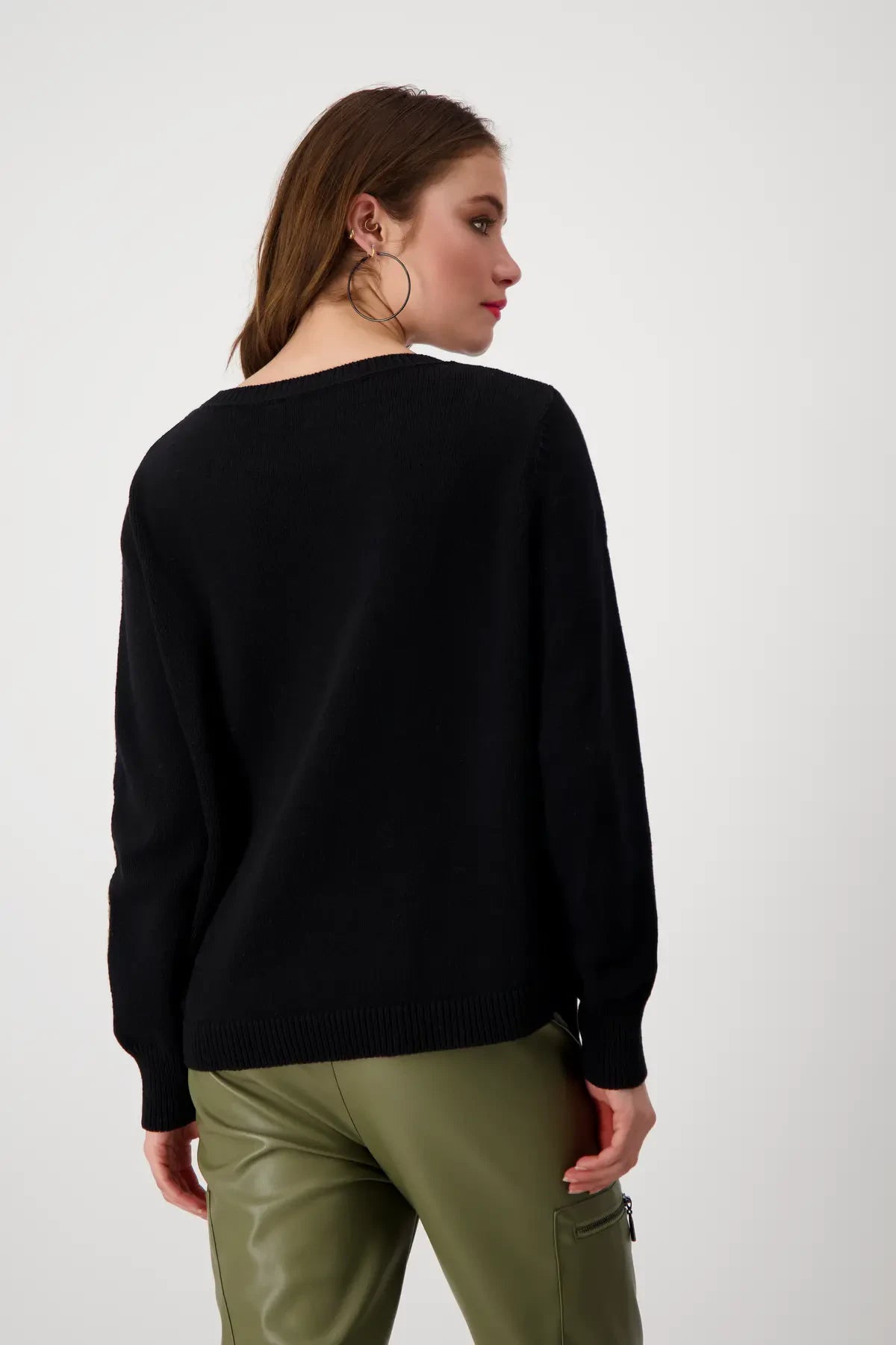Black Knit Jumper With Sparkly Detail