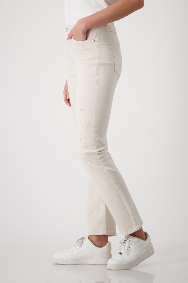 Jeans With Embroidery