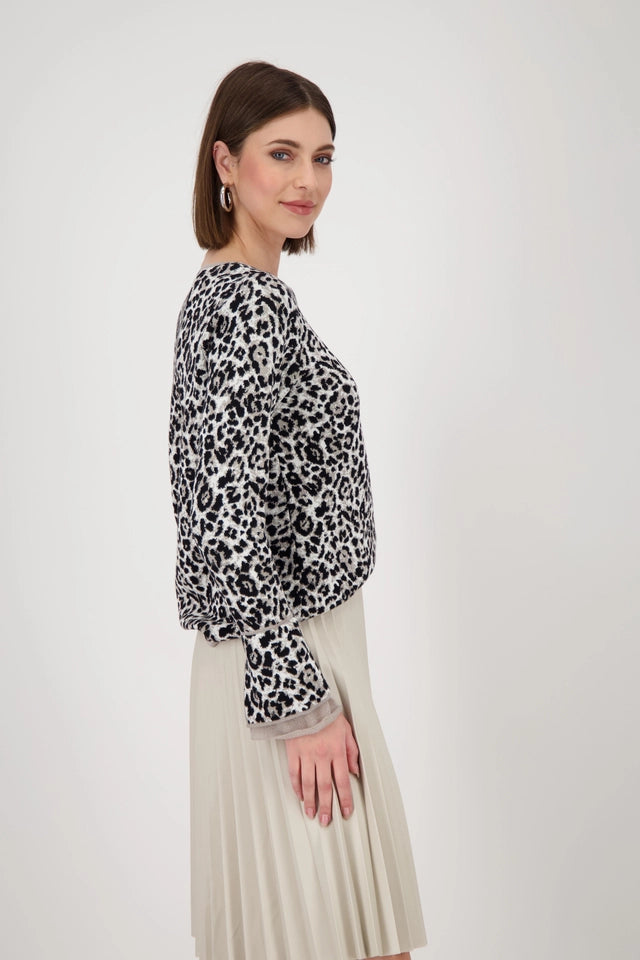 Jumper With Leopard Pattern