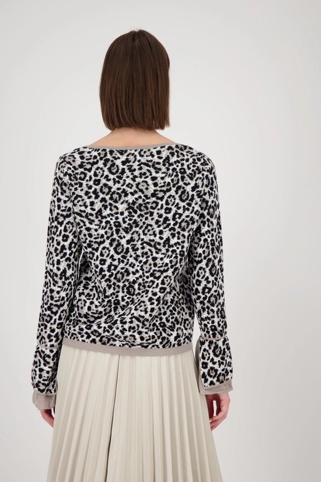 Jumper With Leopard Pattern