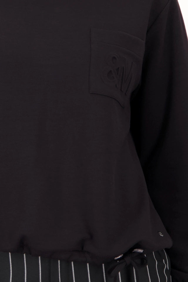 Black Sweatshirt with 3D-print