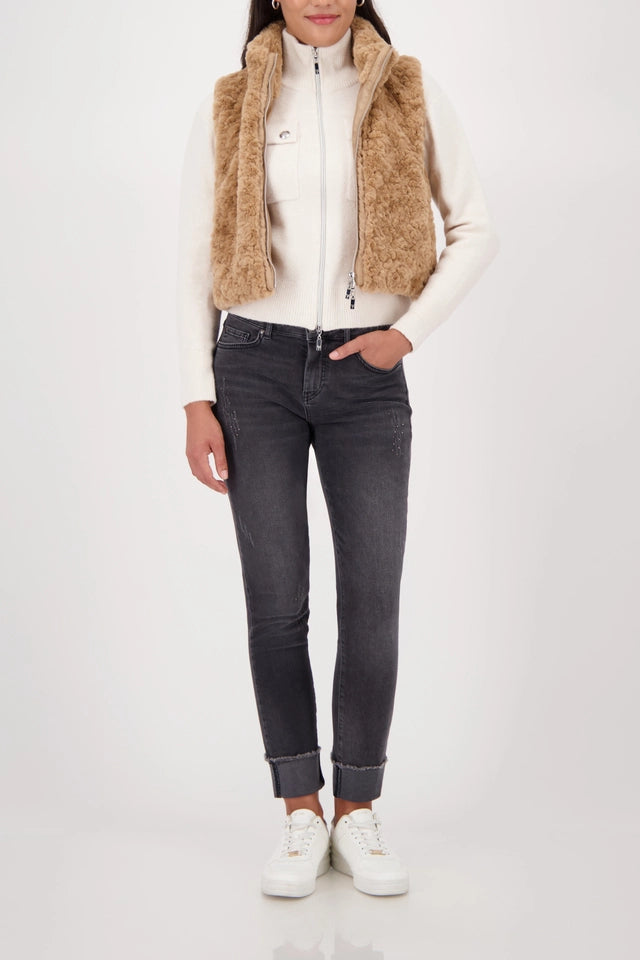 Almond Cardigan with flap pockets