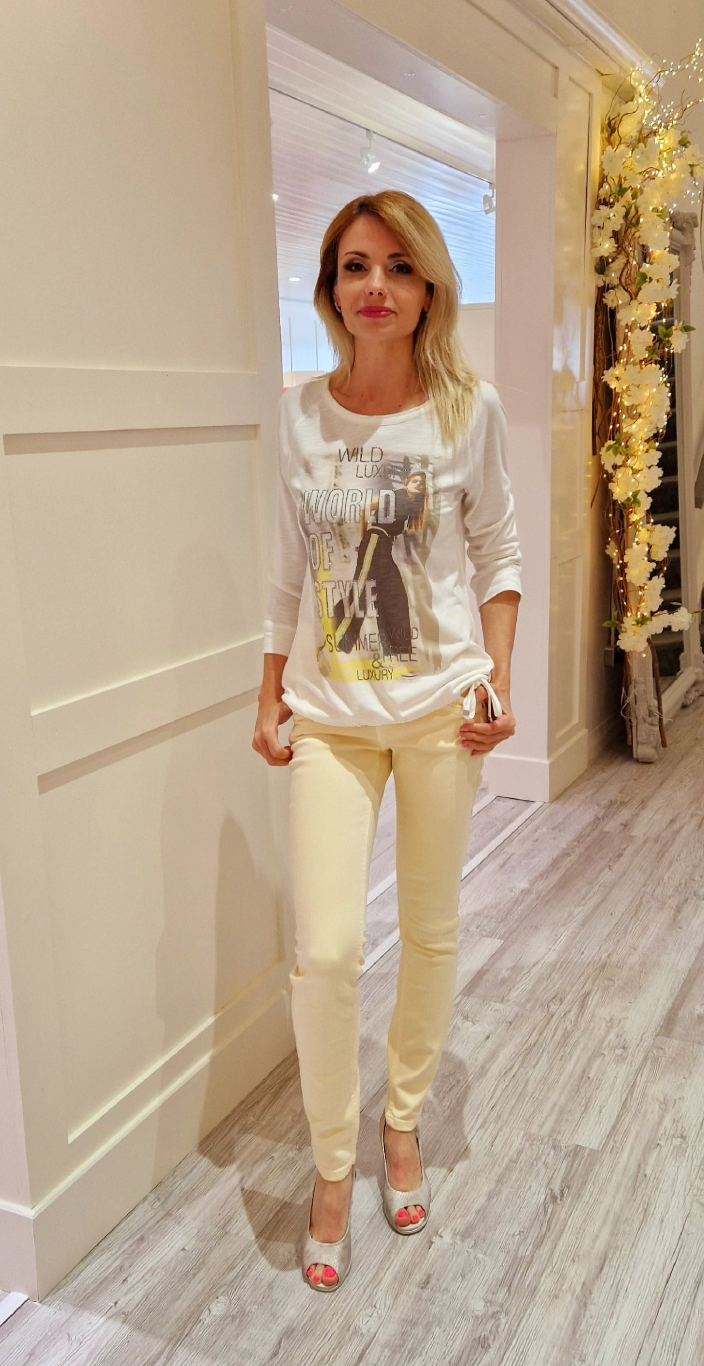 Soft Lemon Baxtor Jeans