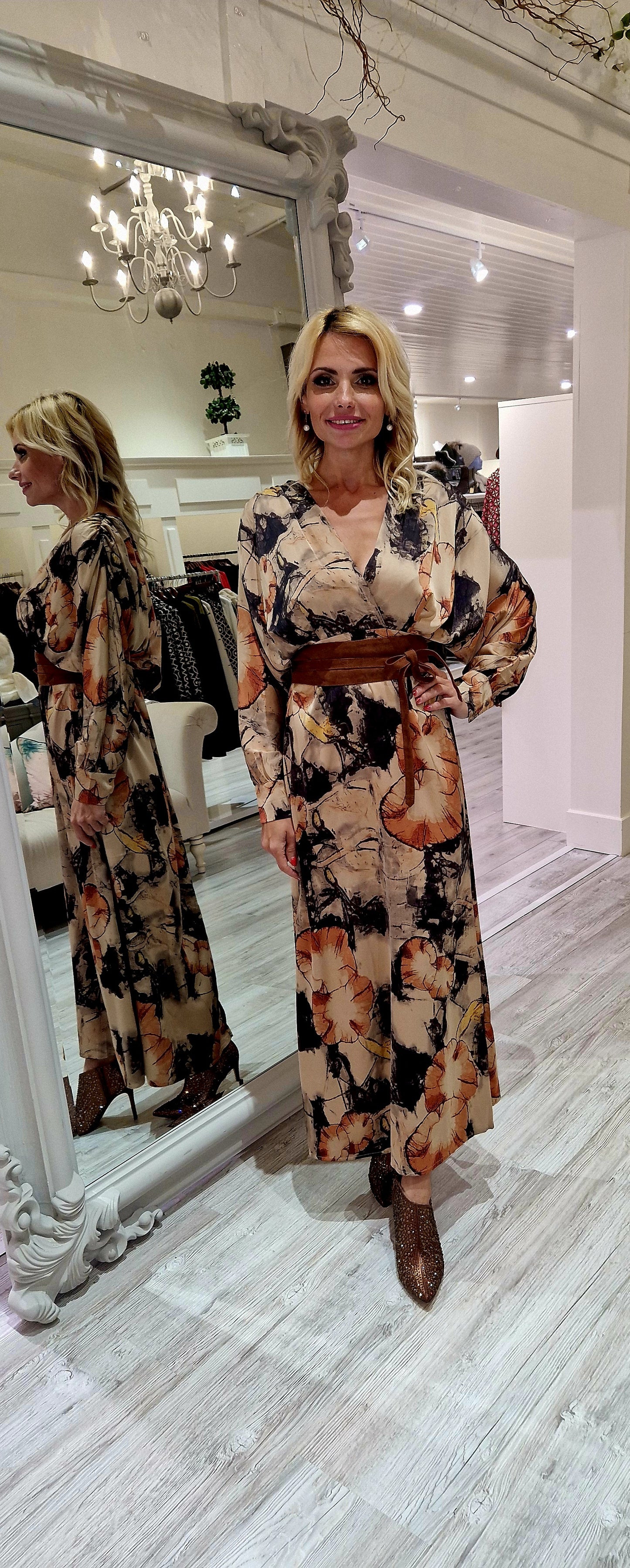 Melba Rust Flower Midi Dress