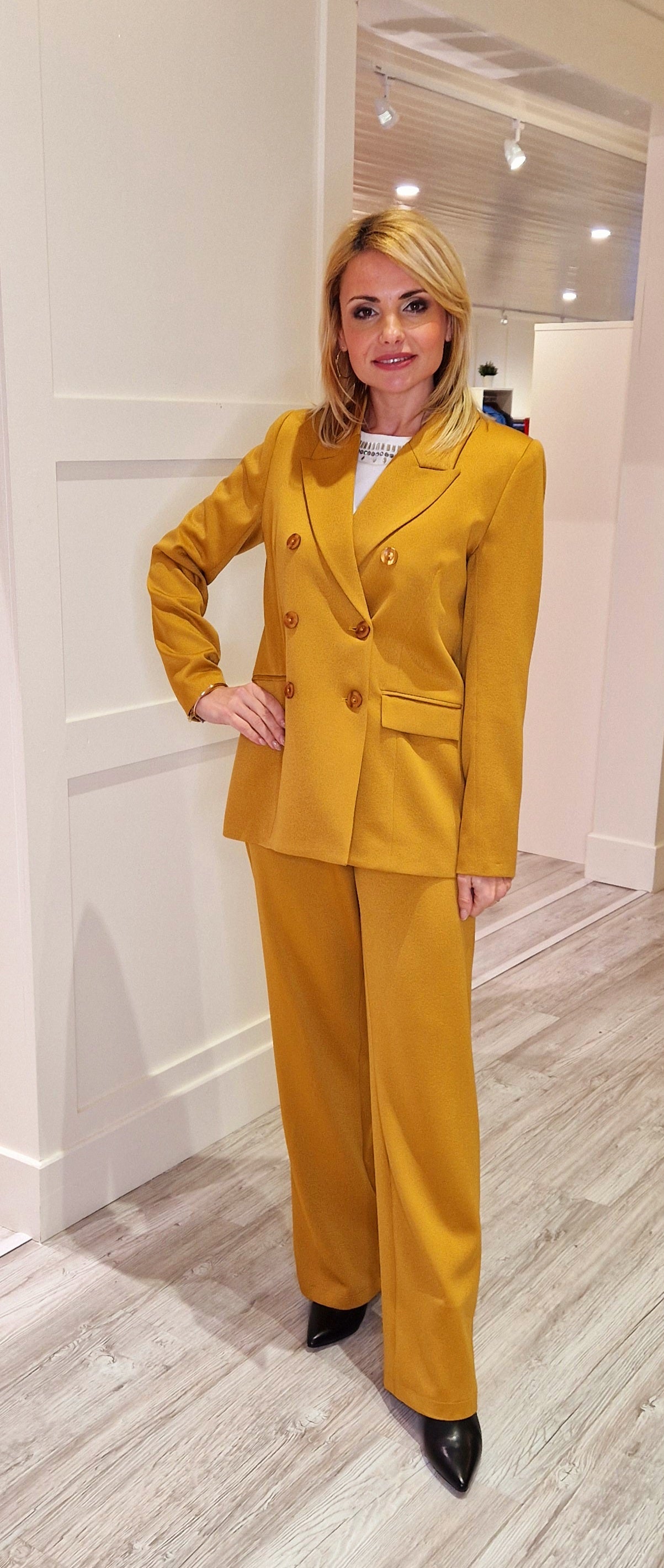 Carmel Classic Trouser Suit