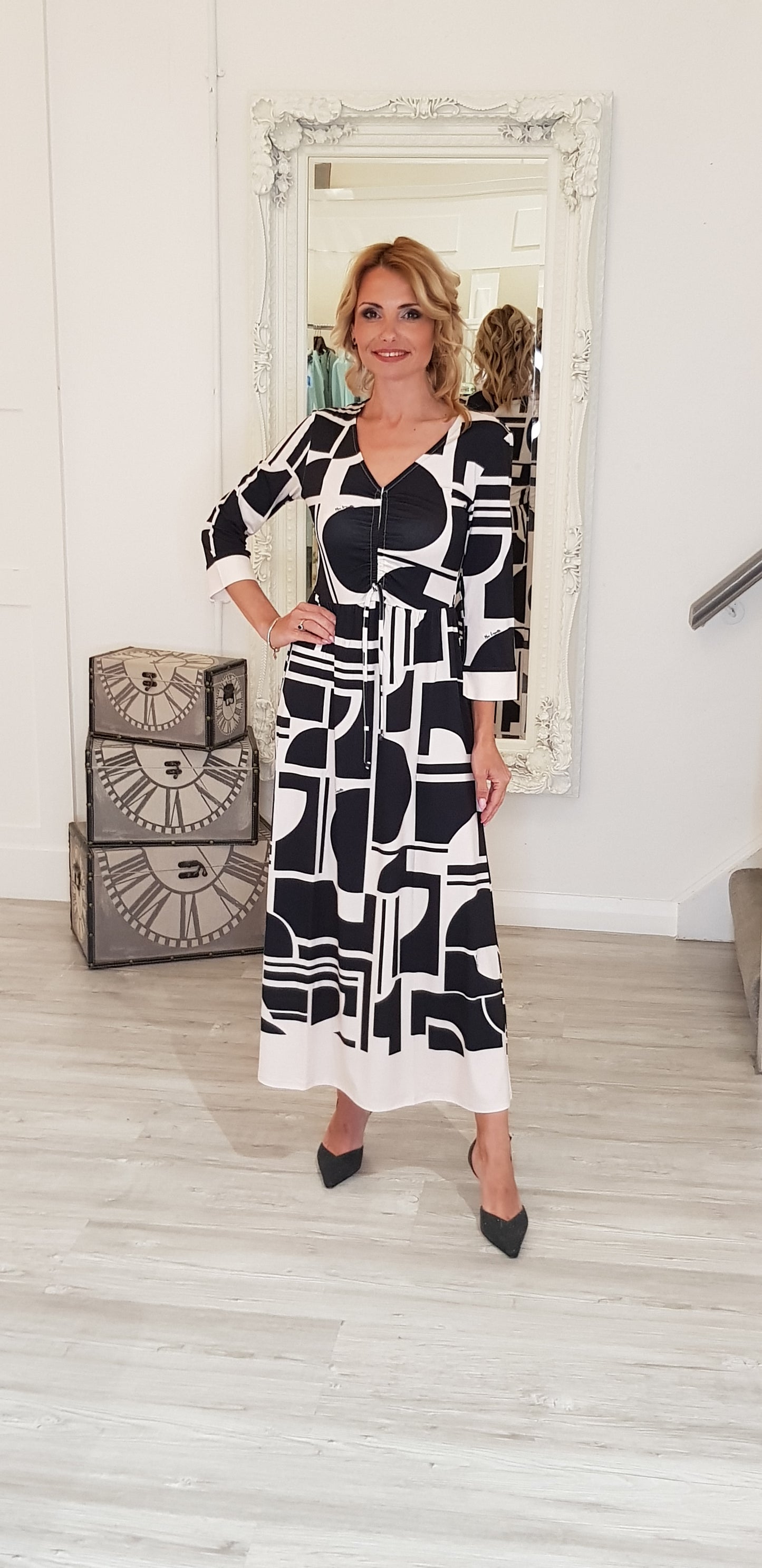 Black And Cream Printed Midi Dress