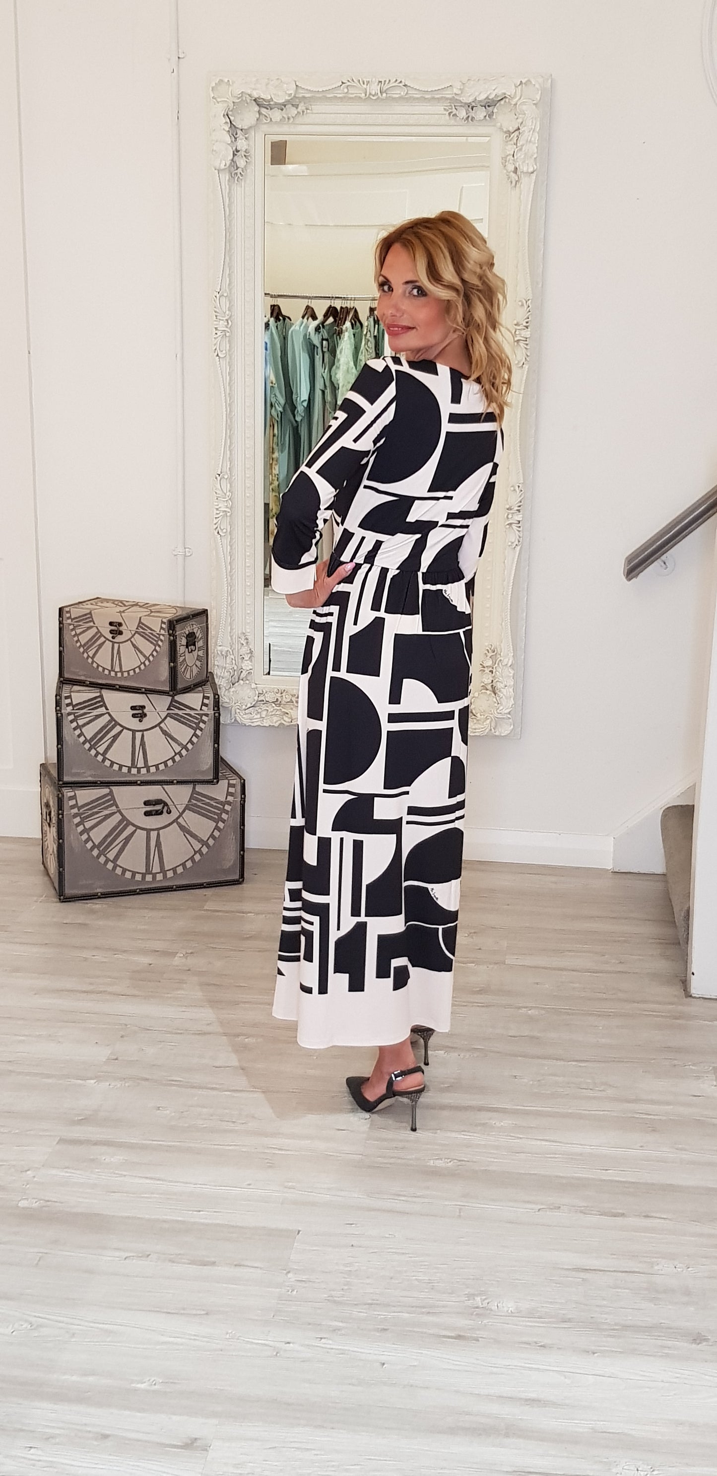 Black And Cream Printed Midi Dress