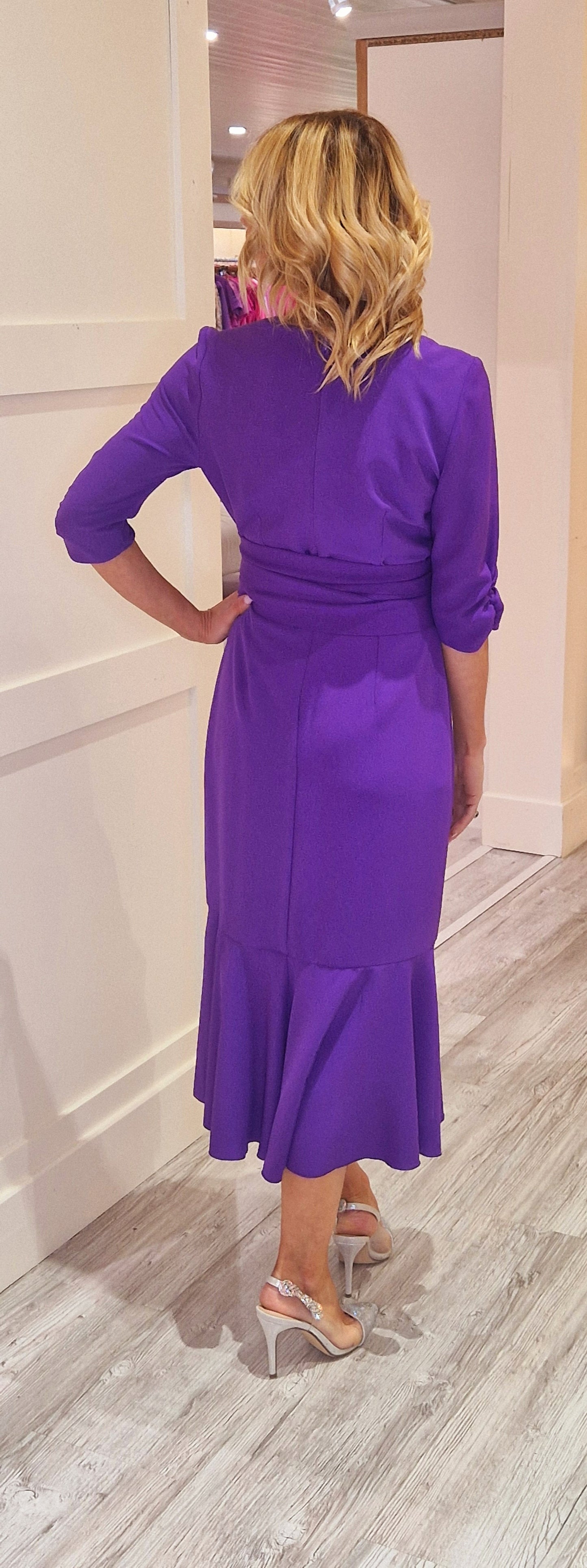 Plume Fitted Midi Dress