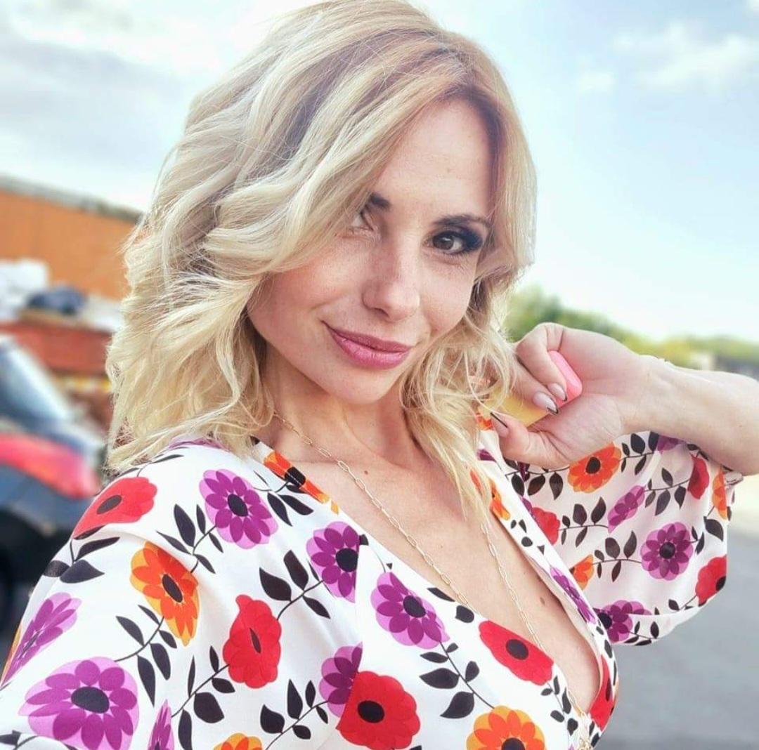 Gloria Ivory Silk Flower Midi Dress