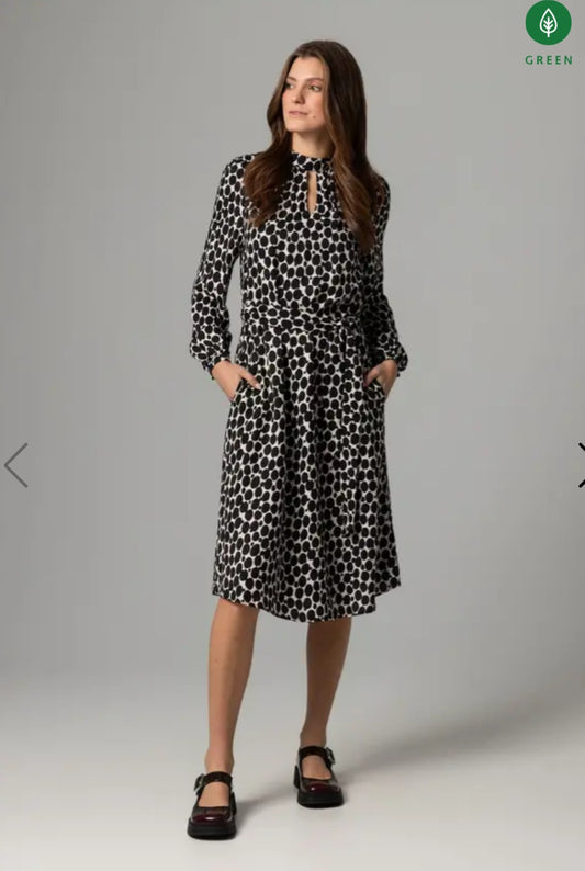 Black & Cream Print Dress