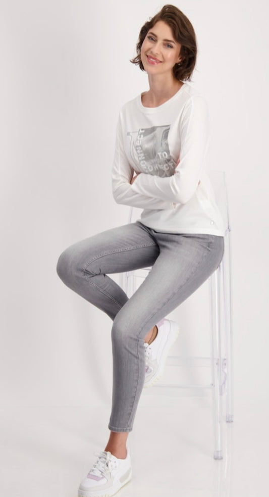 Cream Top With Grey Pattern