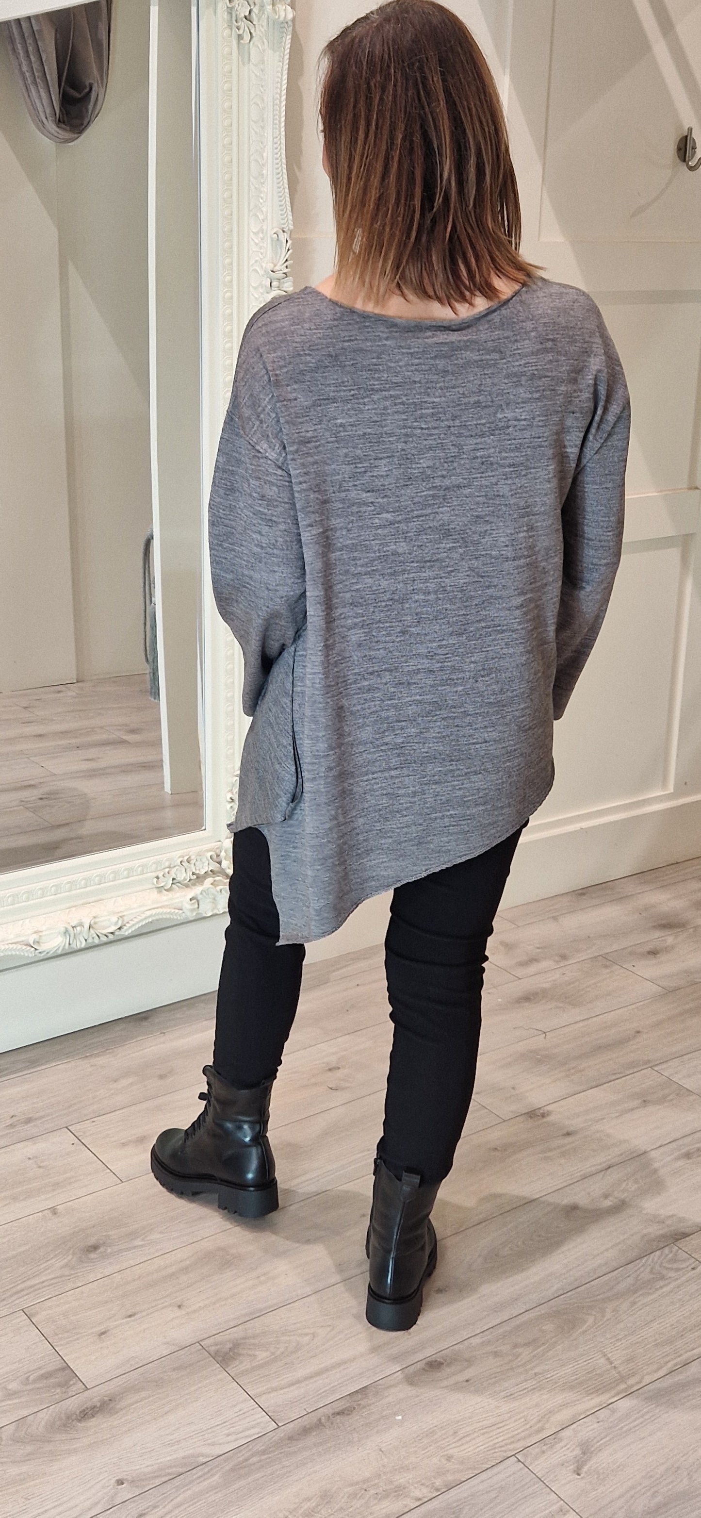 Grey Asymmetric Top