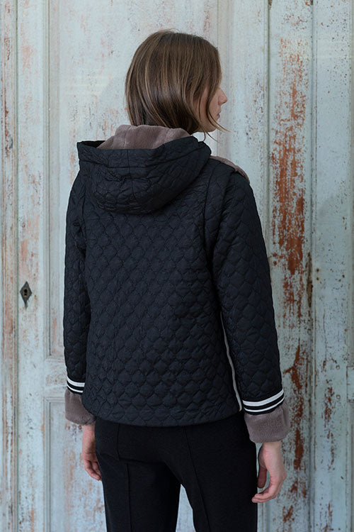 Padded Jacket Convertible Into a Vest With Fur