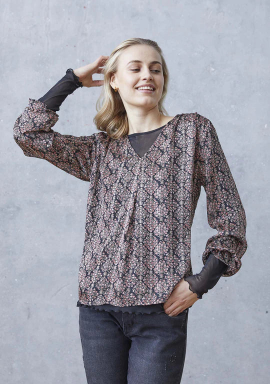 Pink And Black print Delta Top