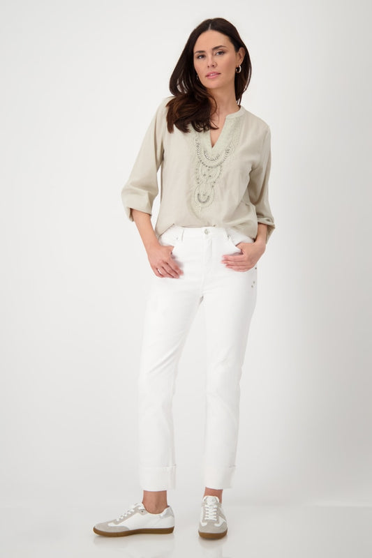Straight Jeans With Rhinestones