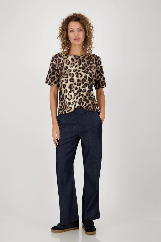 Top With Leopard Print