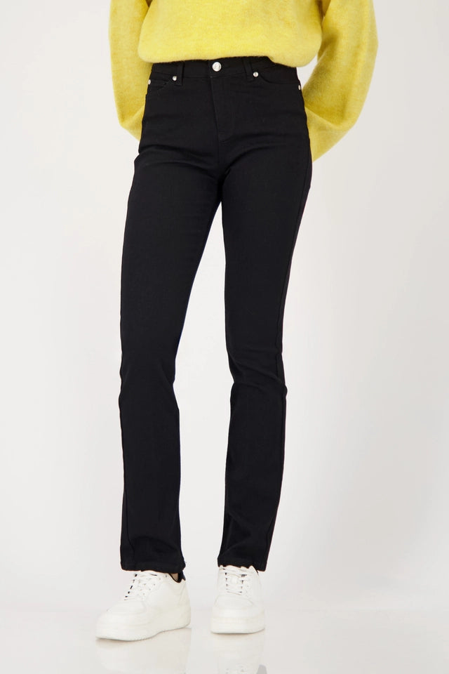 Black Jeans with crease