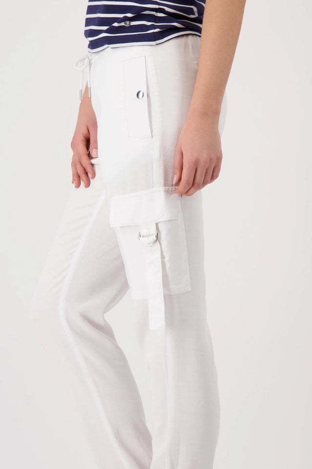 White  Joggers With Drawsting