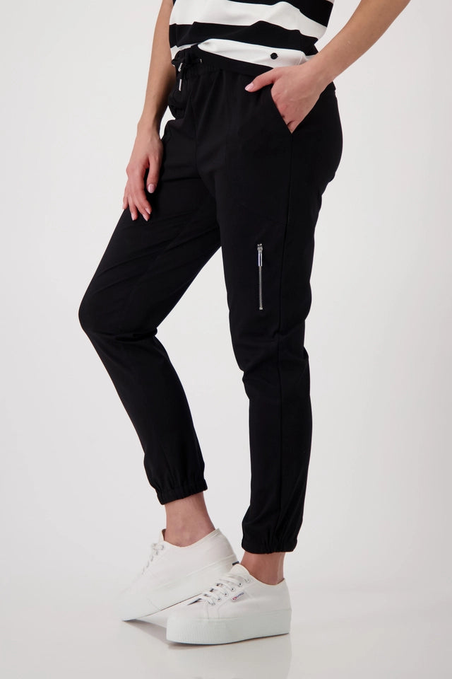 Black Joggers With Zip Pocket