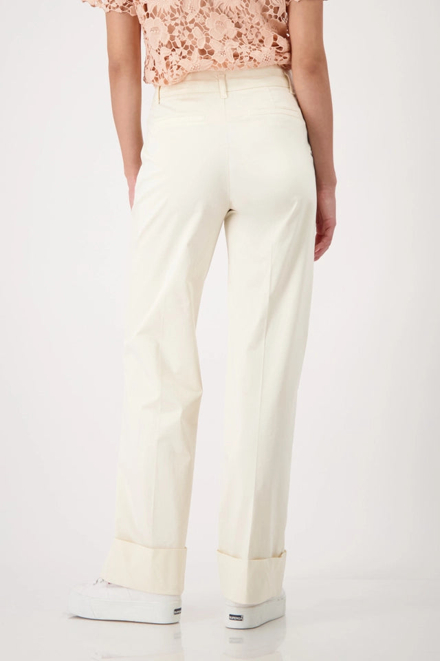 Cream Trousers With Cuff