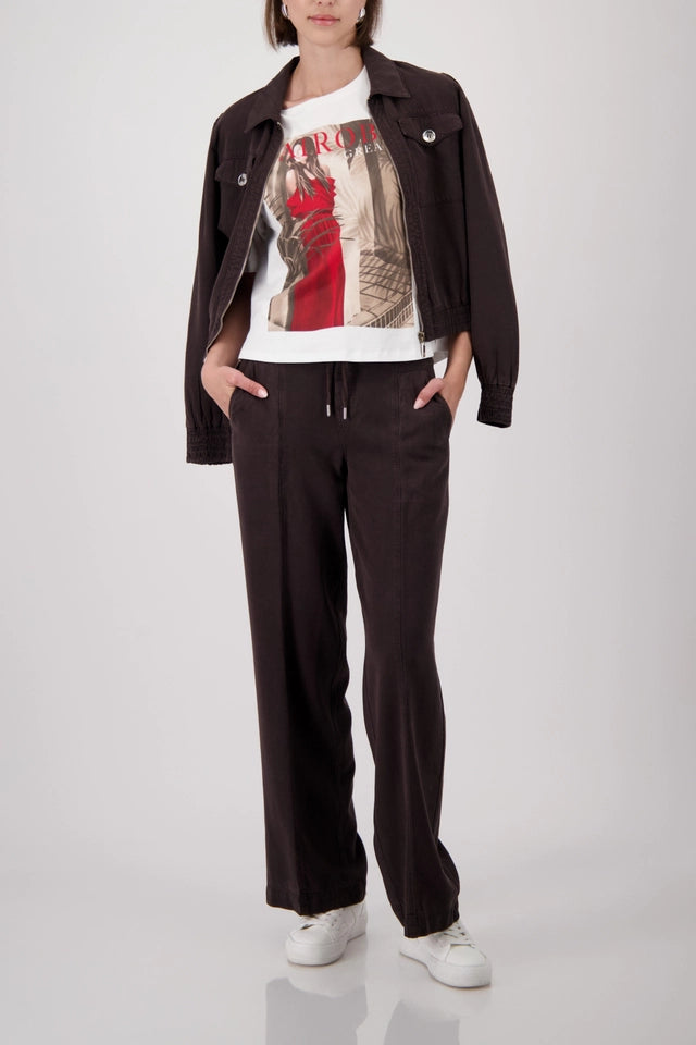Cream And Red Top With Women's Print
