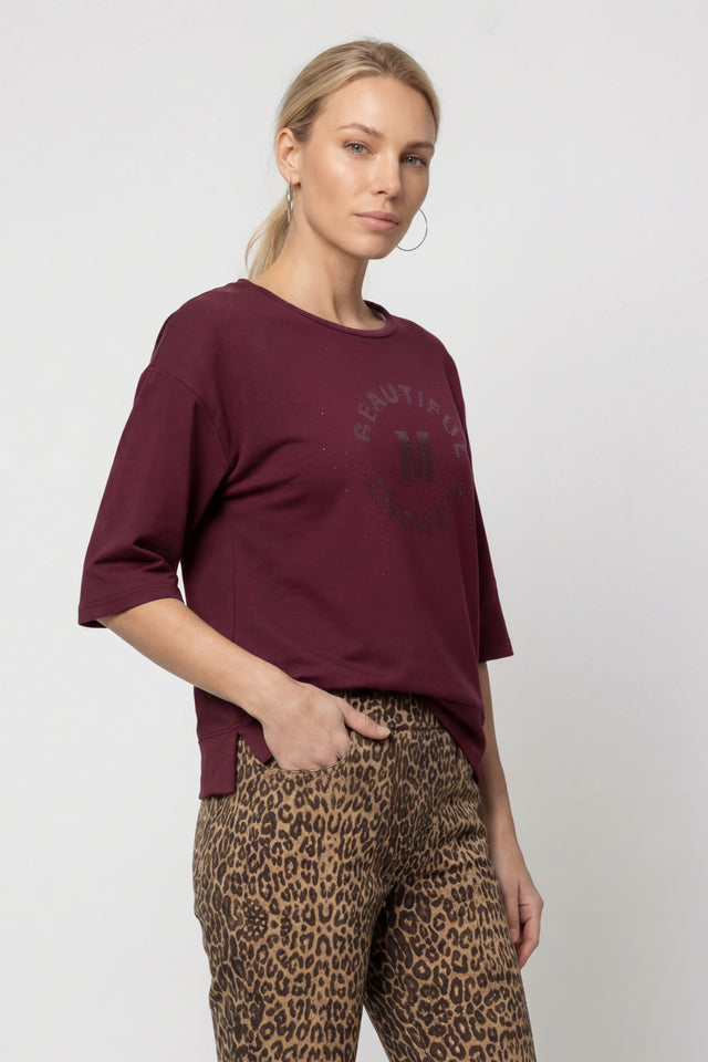Bordeaux Sweatshirt With Beautiful Decorative Lettering