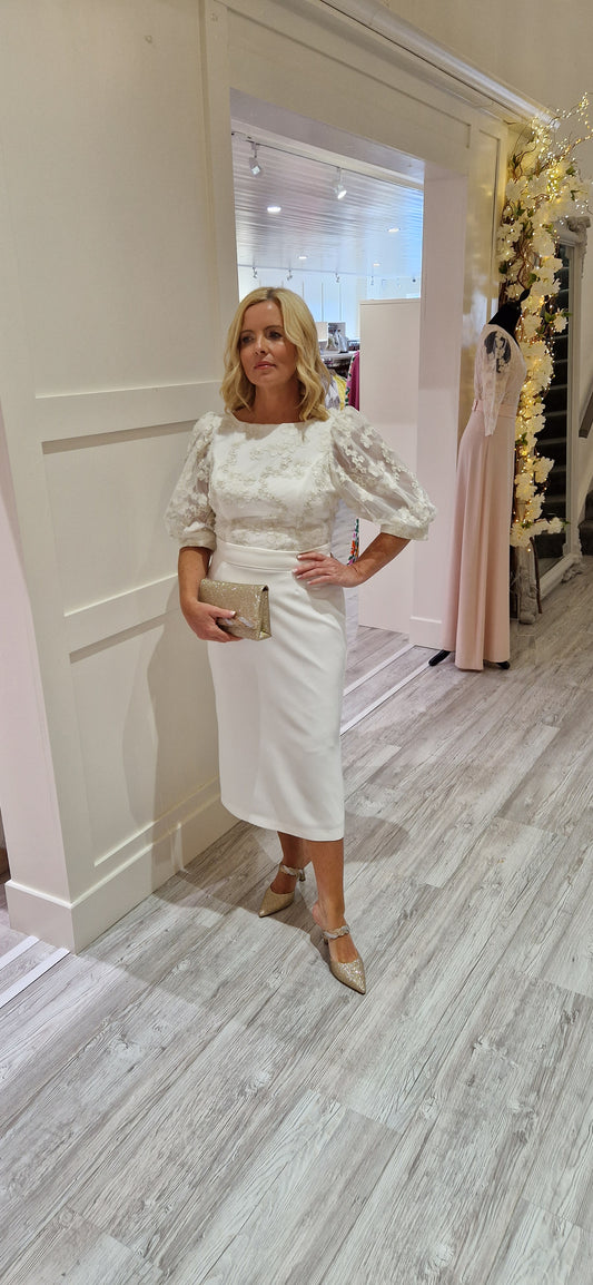 Ecru Midi Dress With Lace