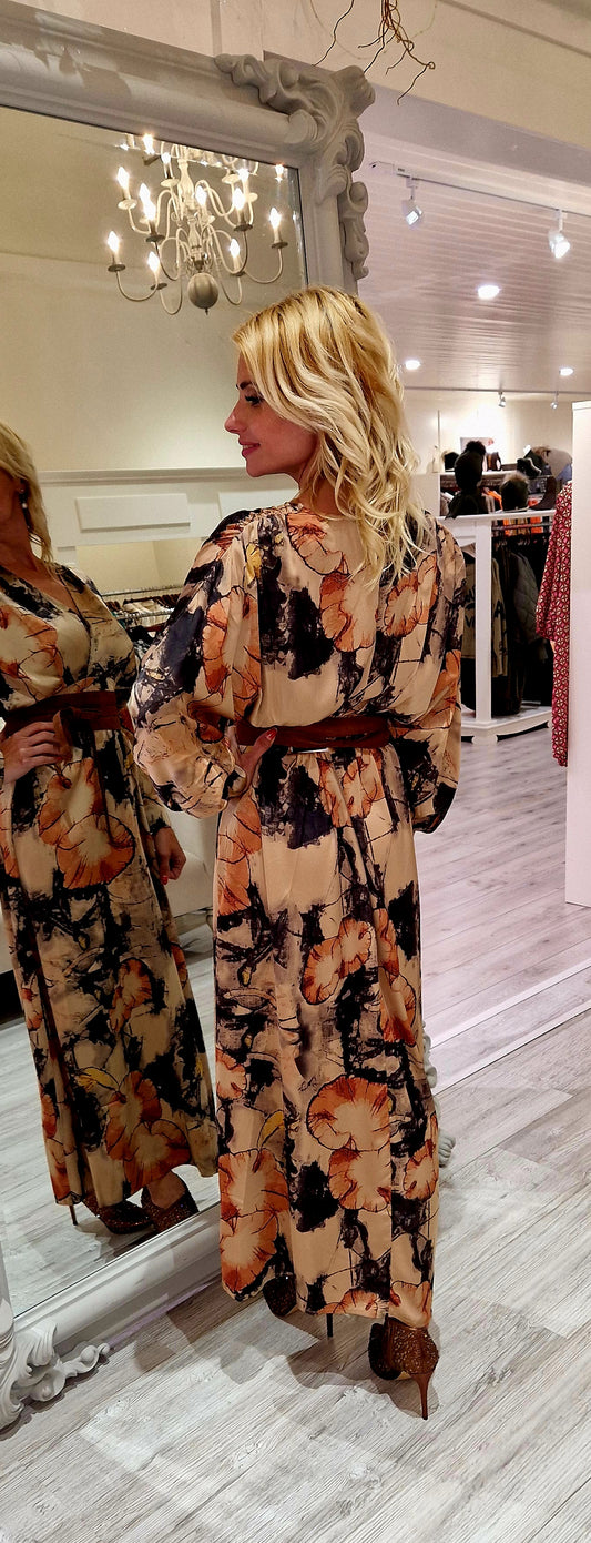 Melba Rust Flower Midi Dress