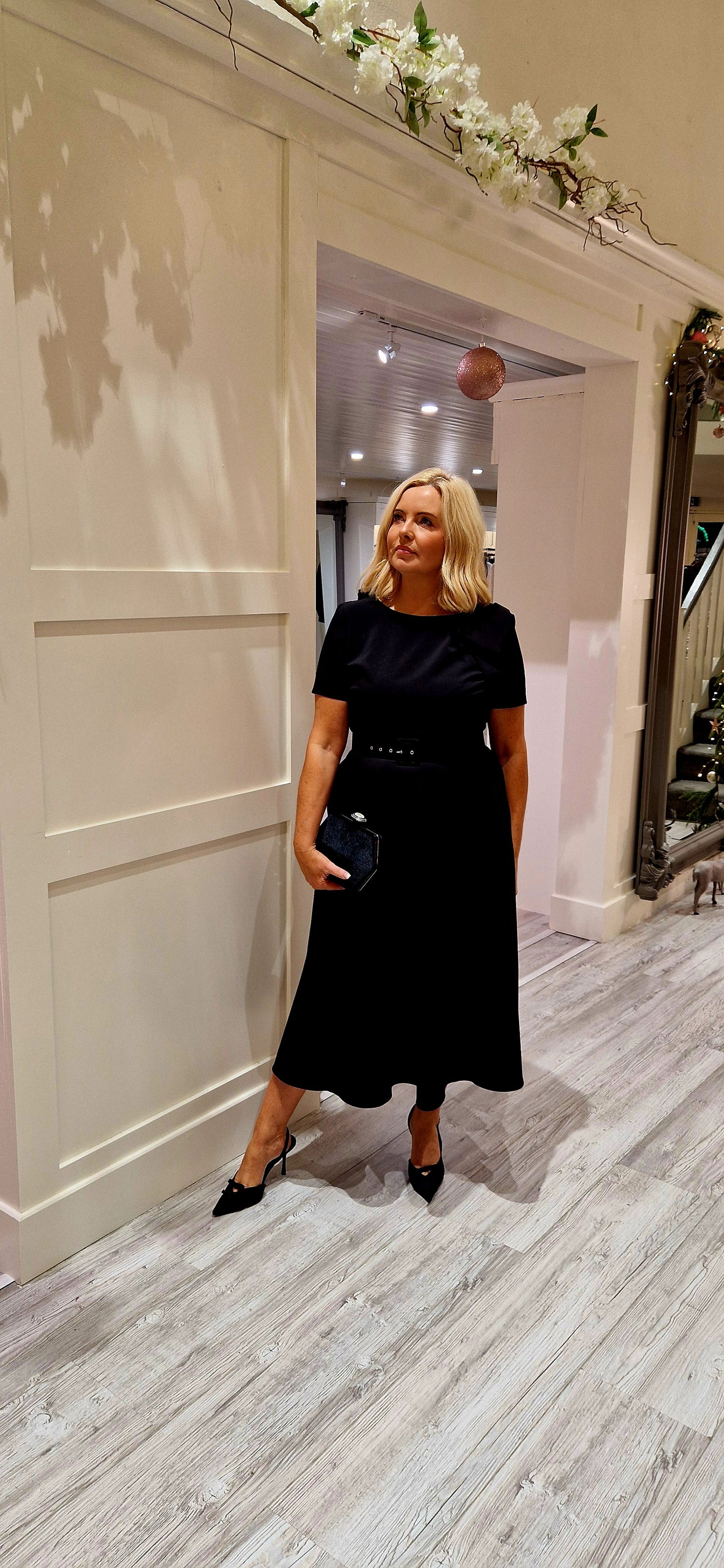 Black Short Sleeve Midi Dress