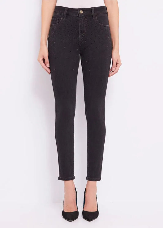 Black Skinny Jeans With Rrhinestones