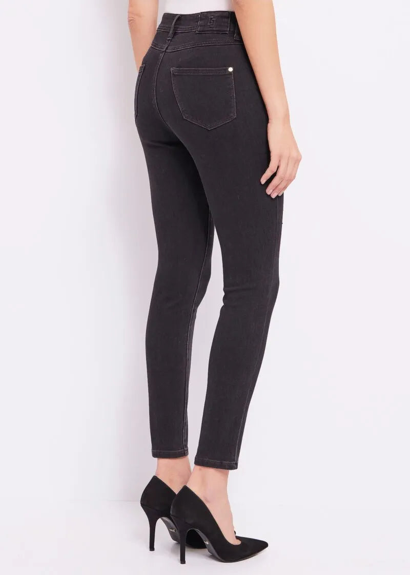 Black Skinny Jeans With Rrhinestones