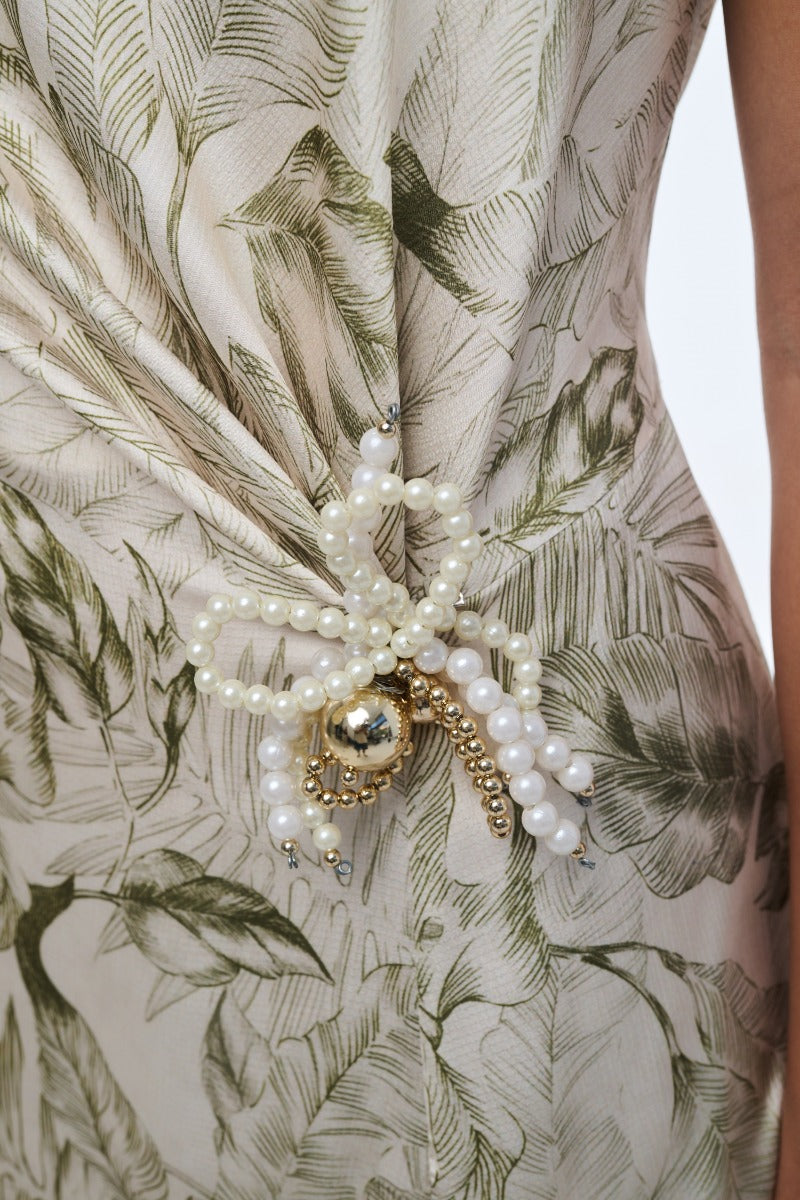 Olive 🫒 & Ivory Dress