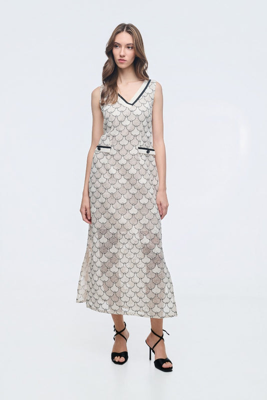 Ecru Dress With V And Buttons