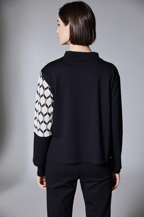 Black & Ecru Ladies Knit Top