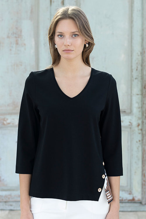 Black Blouse With V-neckline And Leaf Print Back