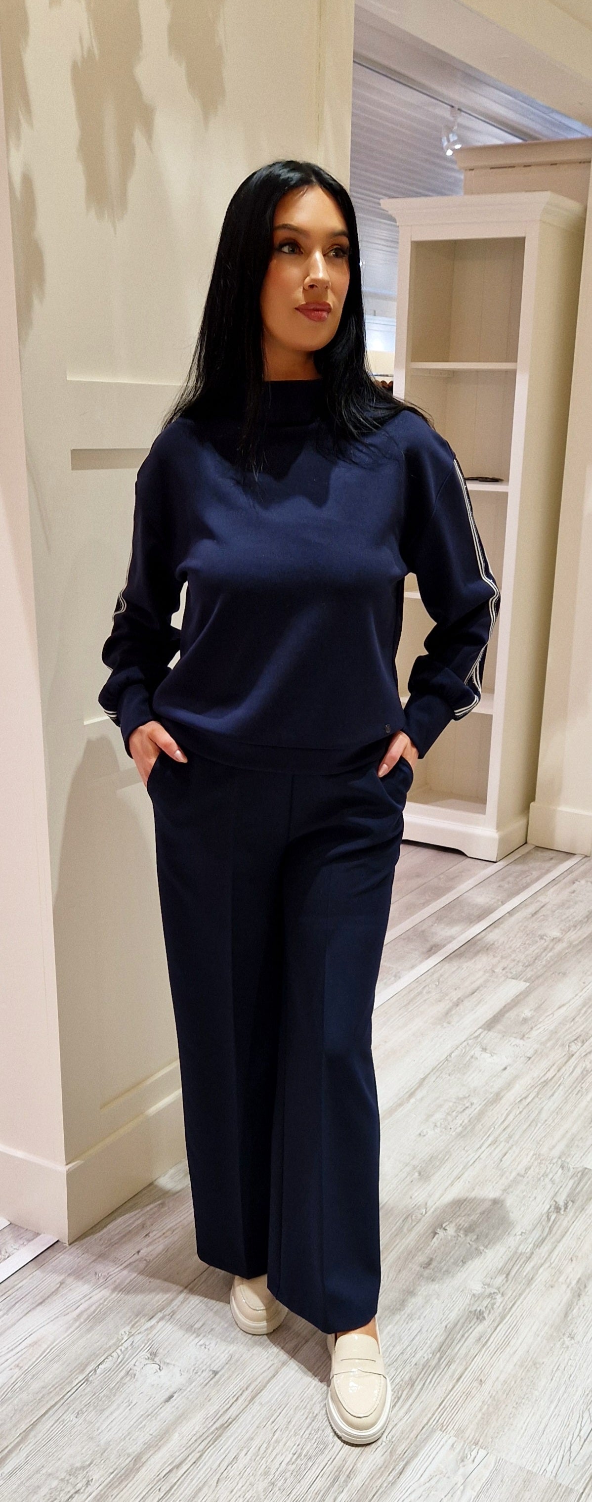 Dark Blue Sweatshirt