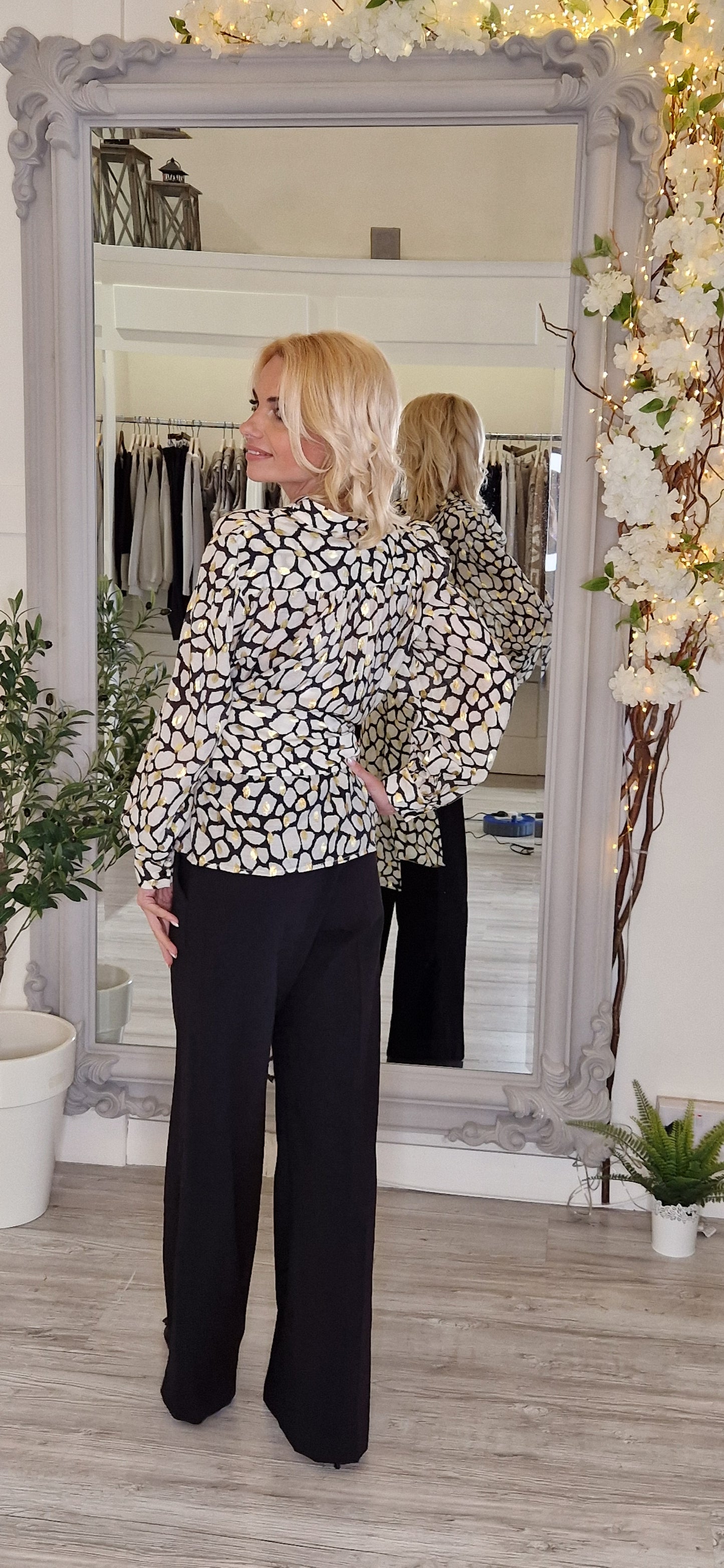 Cream & Black Gold fleck Blouse
