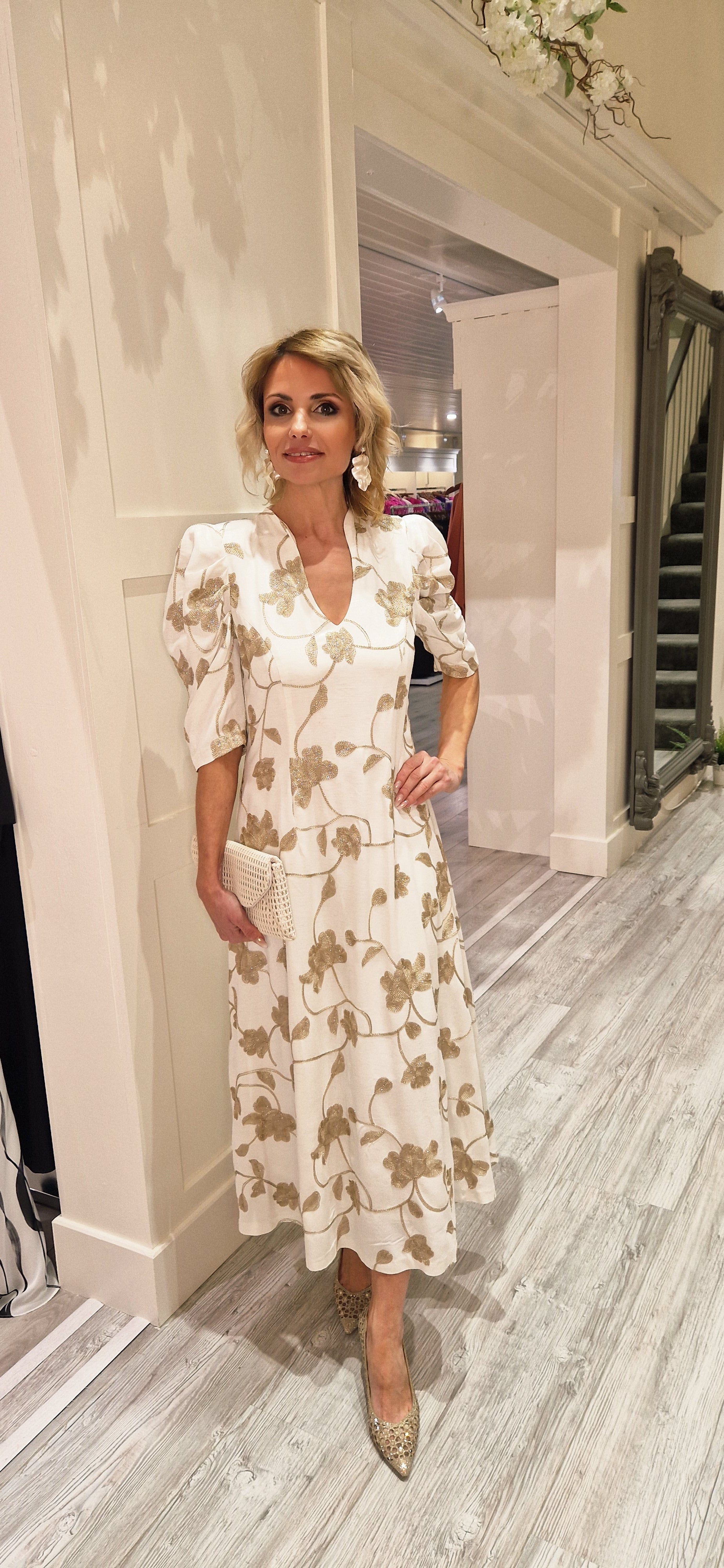 Cream And Gold Flower Dress – Style Kloset Boutique Galway