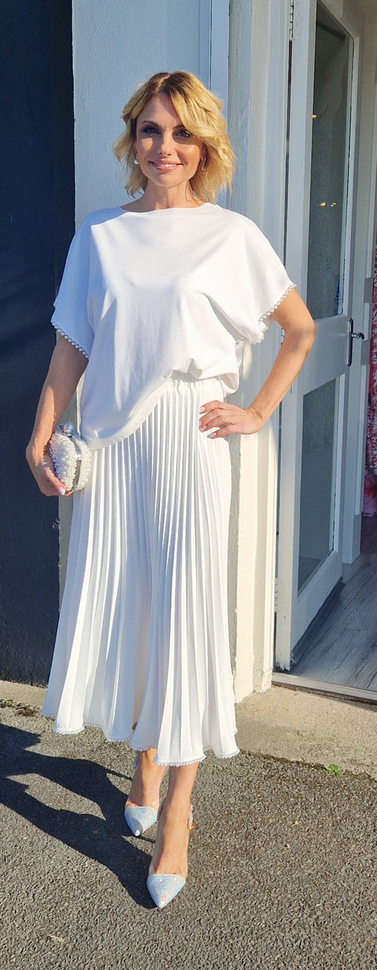 White top With Pearl detail