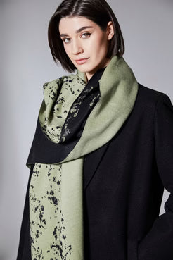 Green & Black Speckled Scarf