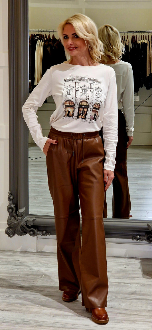 Brown Cognac Straight Leg Trousers In Leatherlook