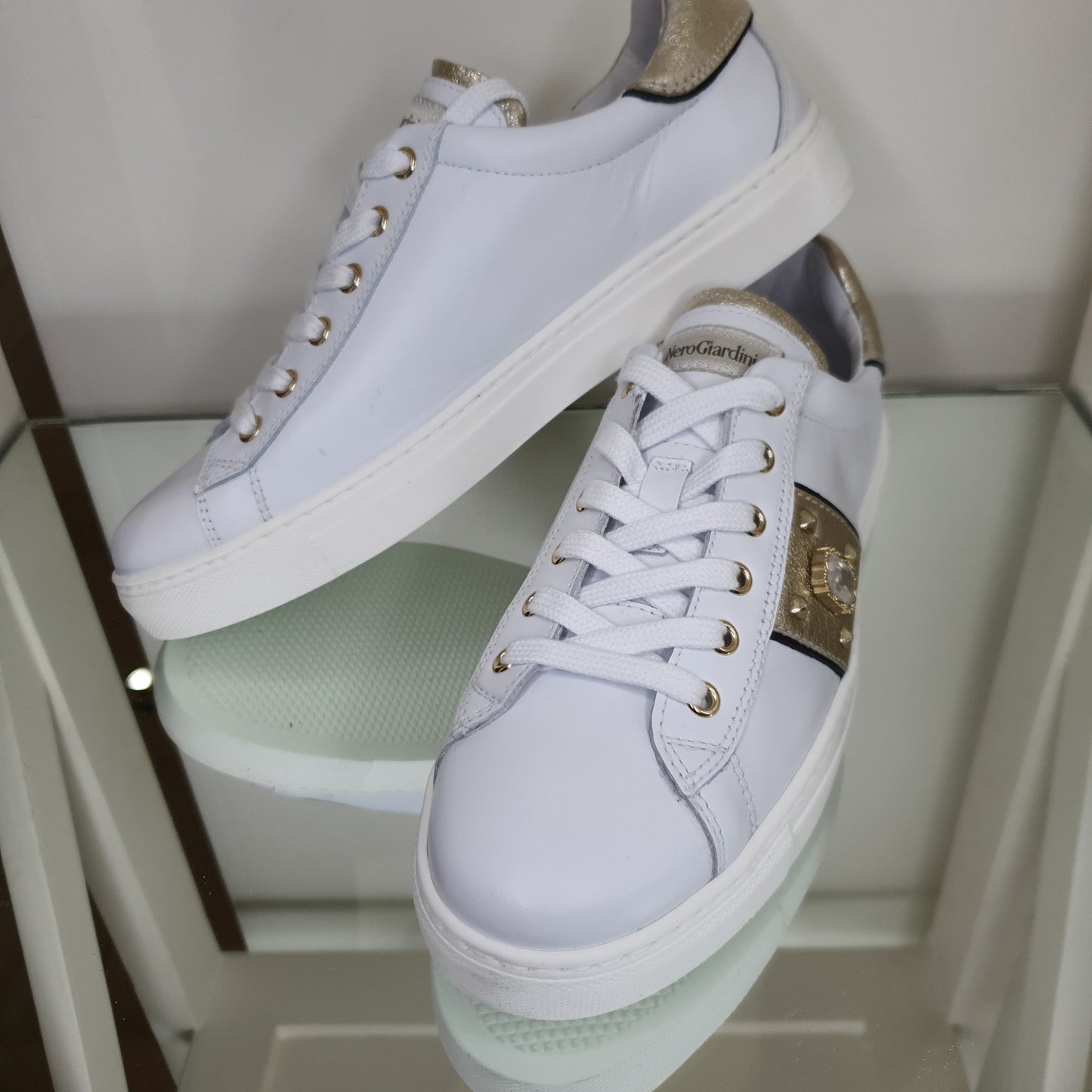 Willow White Leather Gold Sparkle Zip Detail Runner